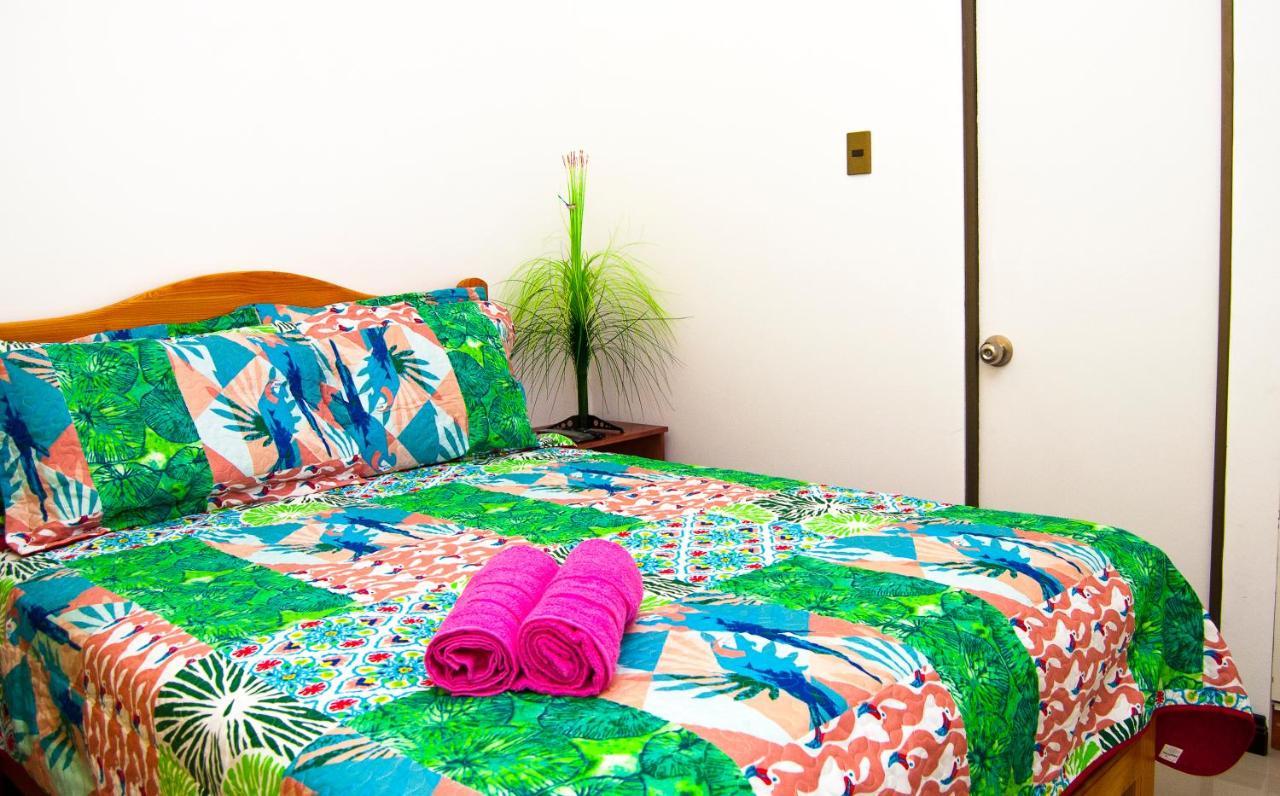 Hostal Lecher Iquique Bagian luar foto
